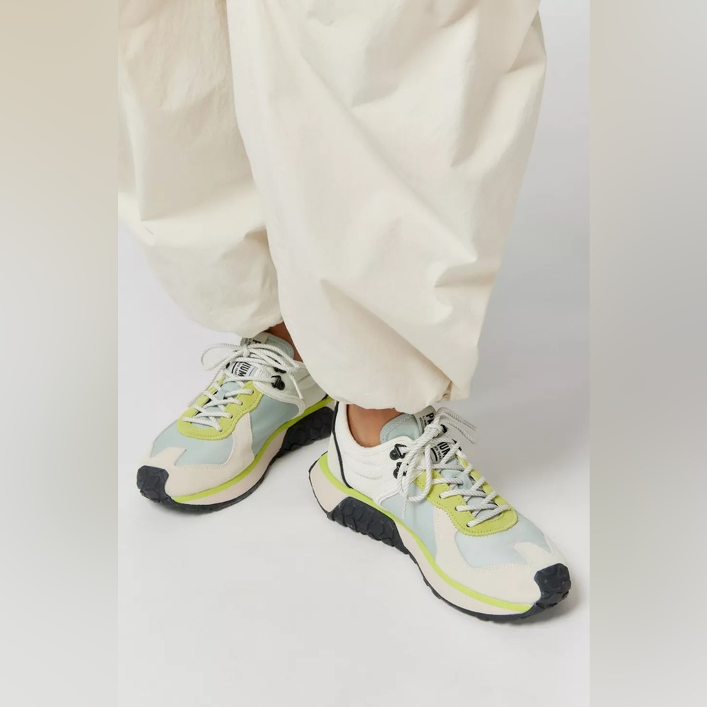 NWT Palladium Troop Sneaker